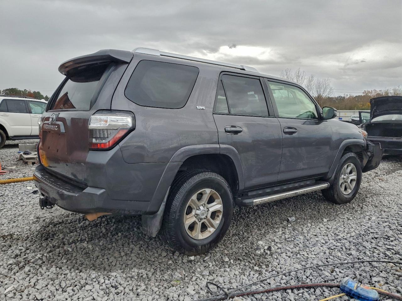 Toyota 4Runner Sr5/sr5 Premium Image 4