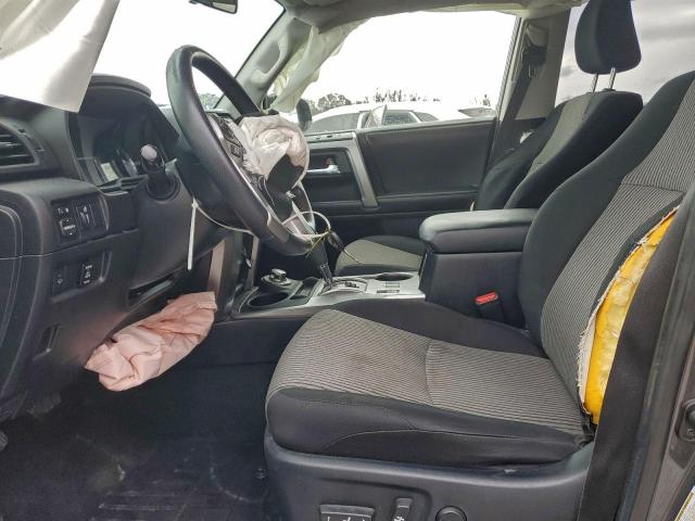 Toyota 4Runner Sr5/sr5 Premium Image 8