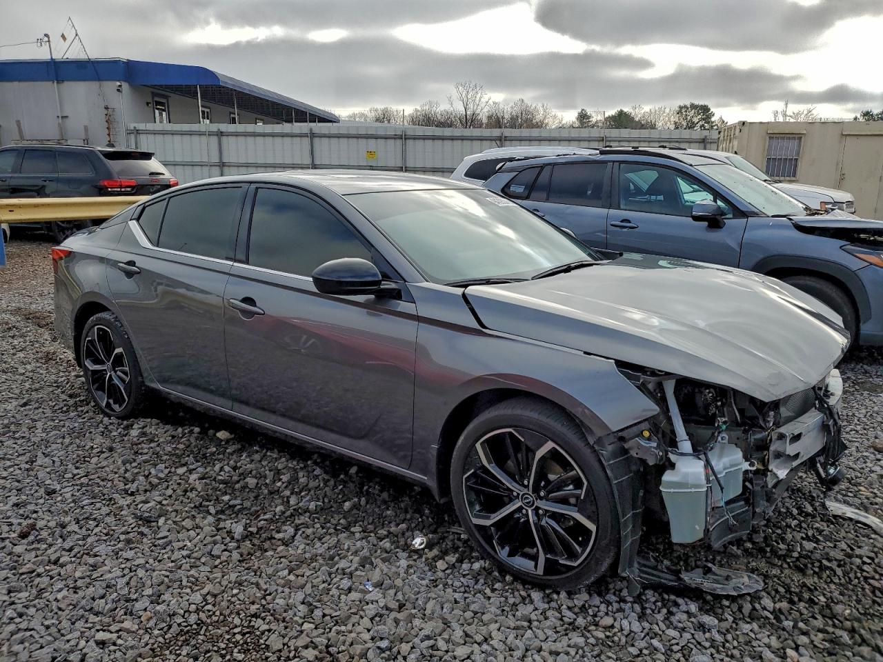 Nissan Altima Sr Image 7