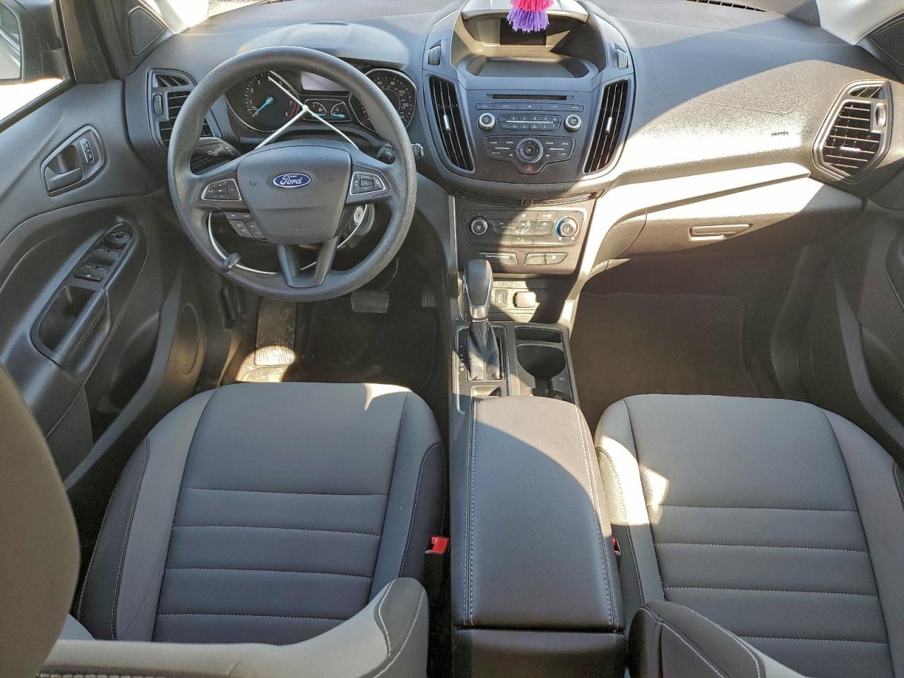 Ford Escape S Image 8