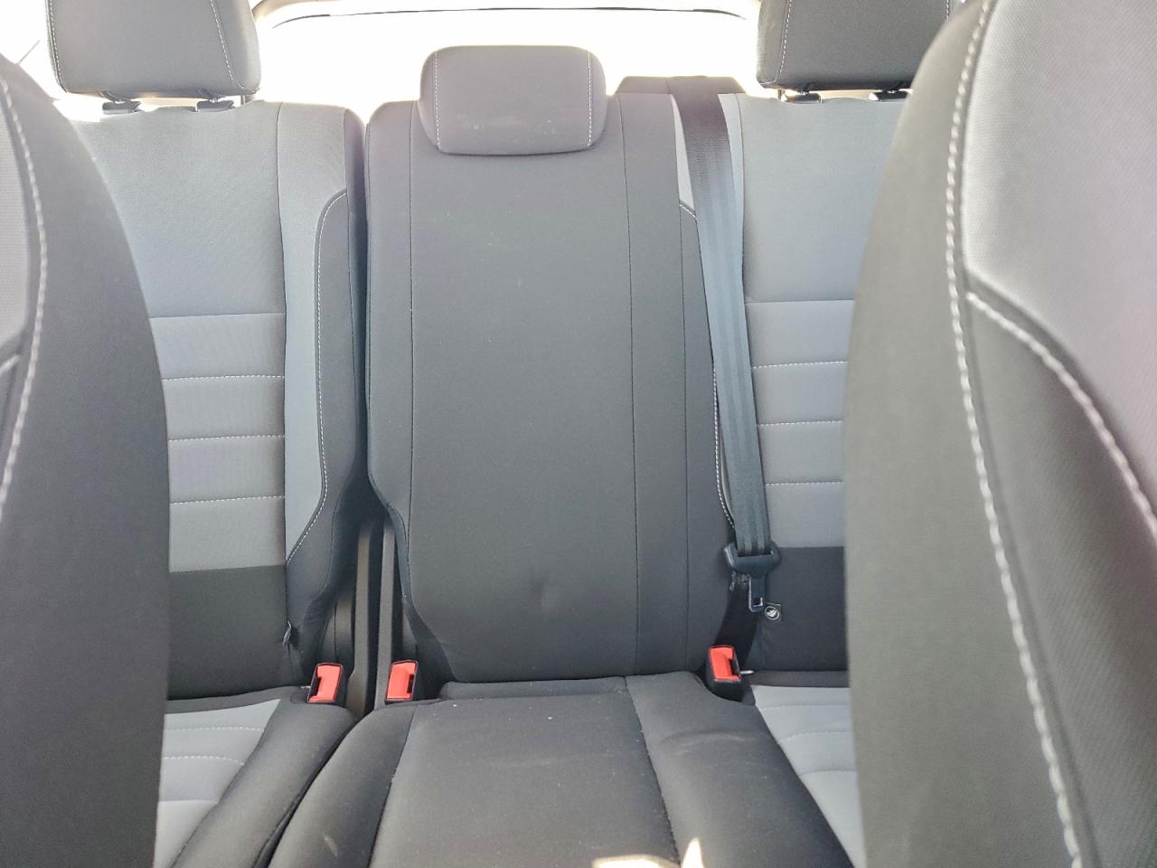 Ford Escape S Image 7