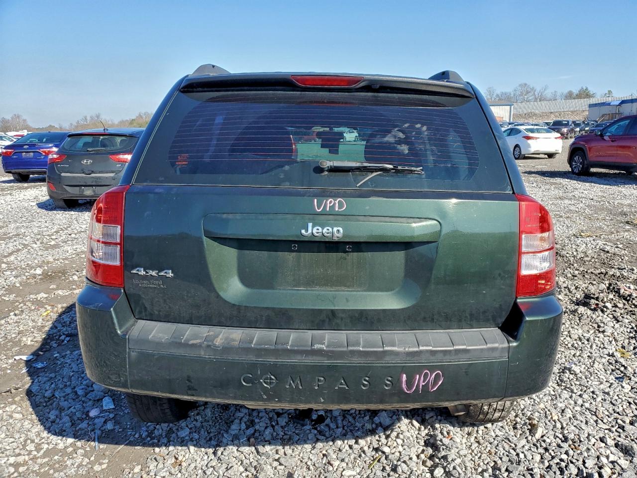 Jeep Compass Sport Image 13