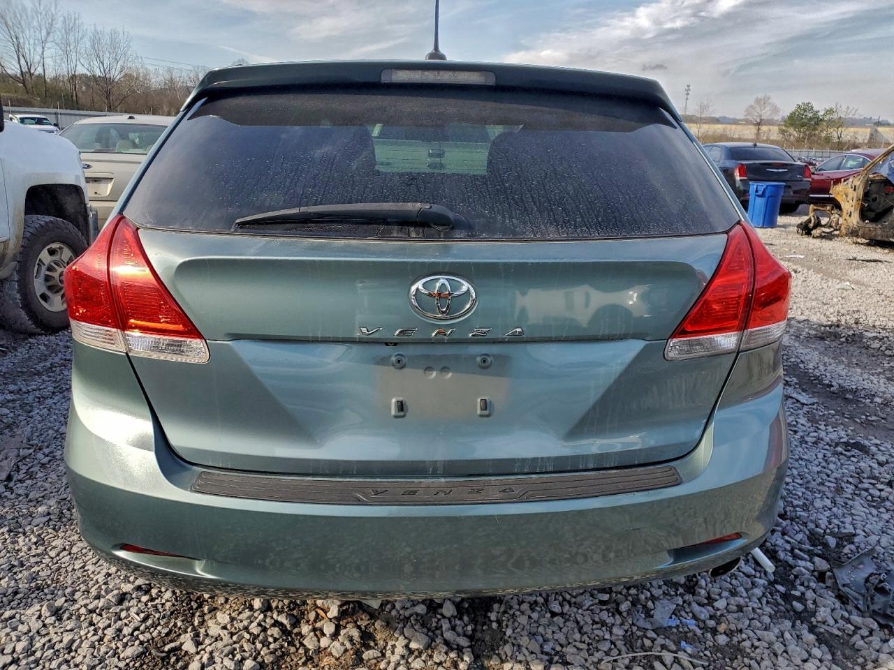 Toyota Venza Image 13