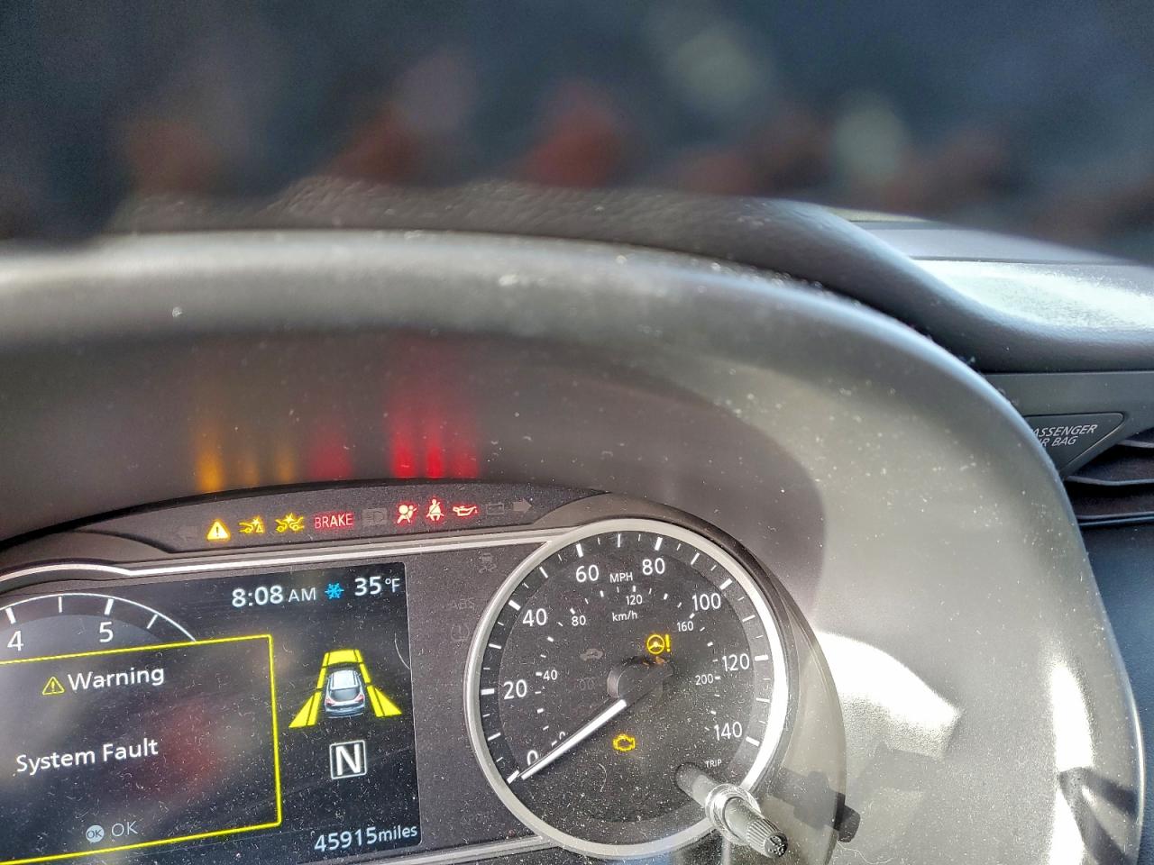 Nissan Kicks Sr Image 7