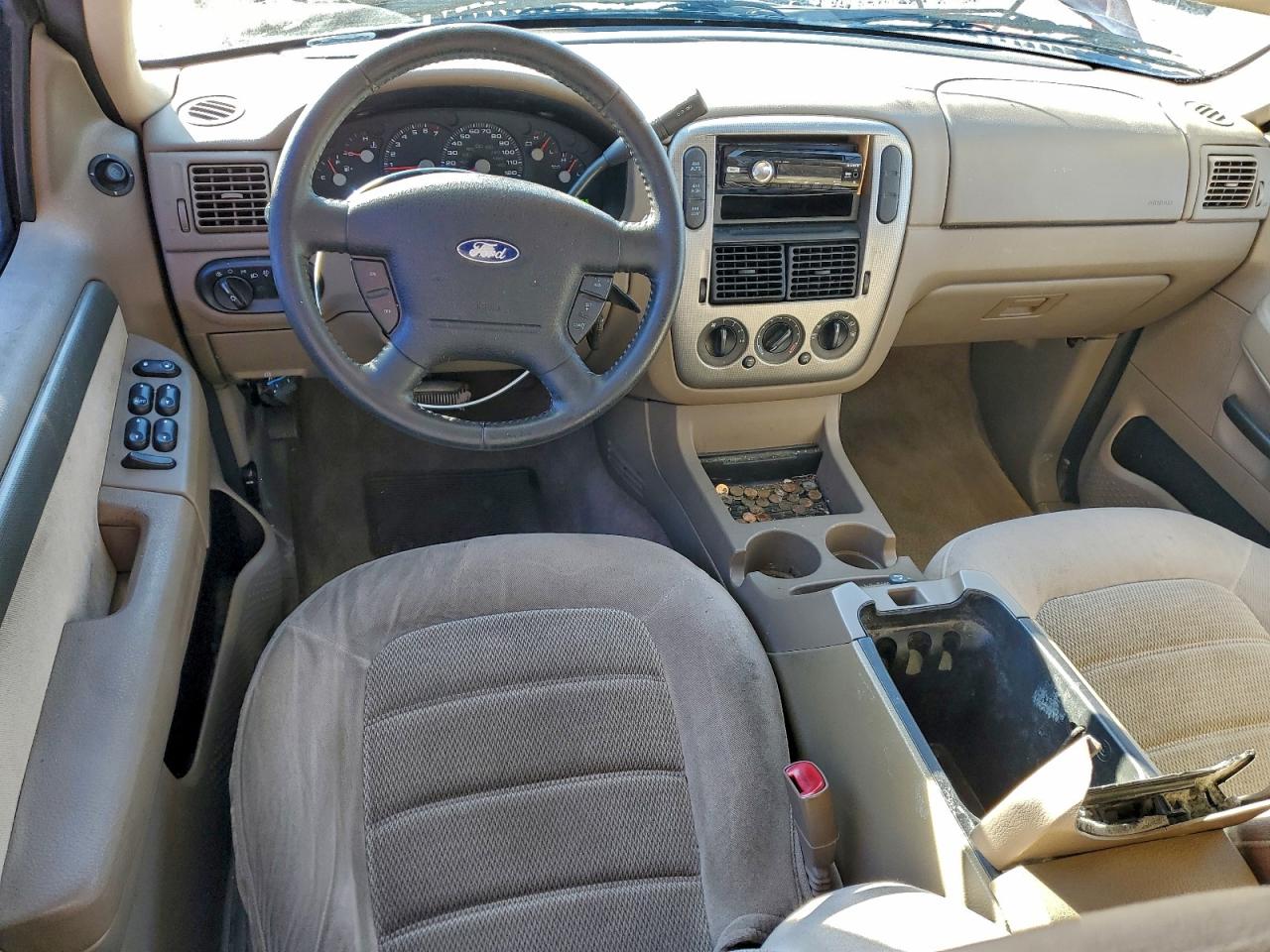 Ford Explorer Xlt Image 7