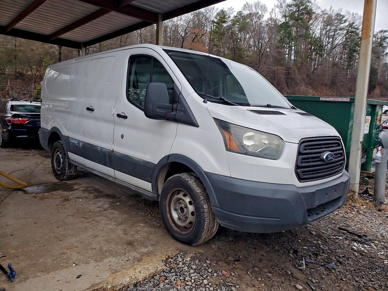 Ford Transit T-250 Image 11