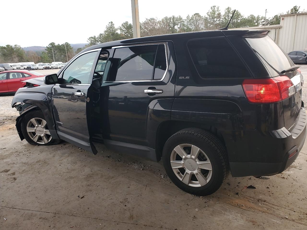 GMC Terrain Sle Image 3