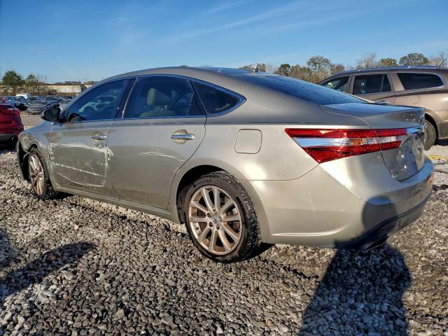 Toyota Avalon Xle Image 2