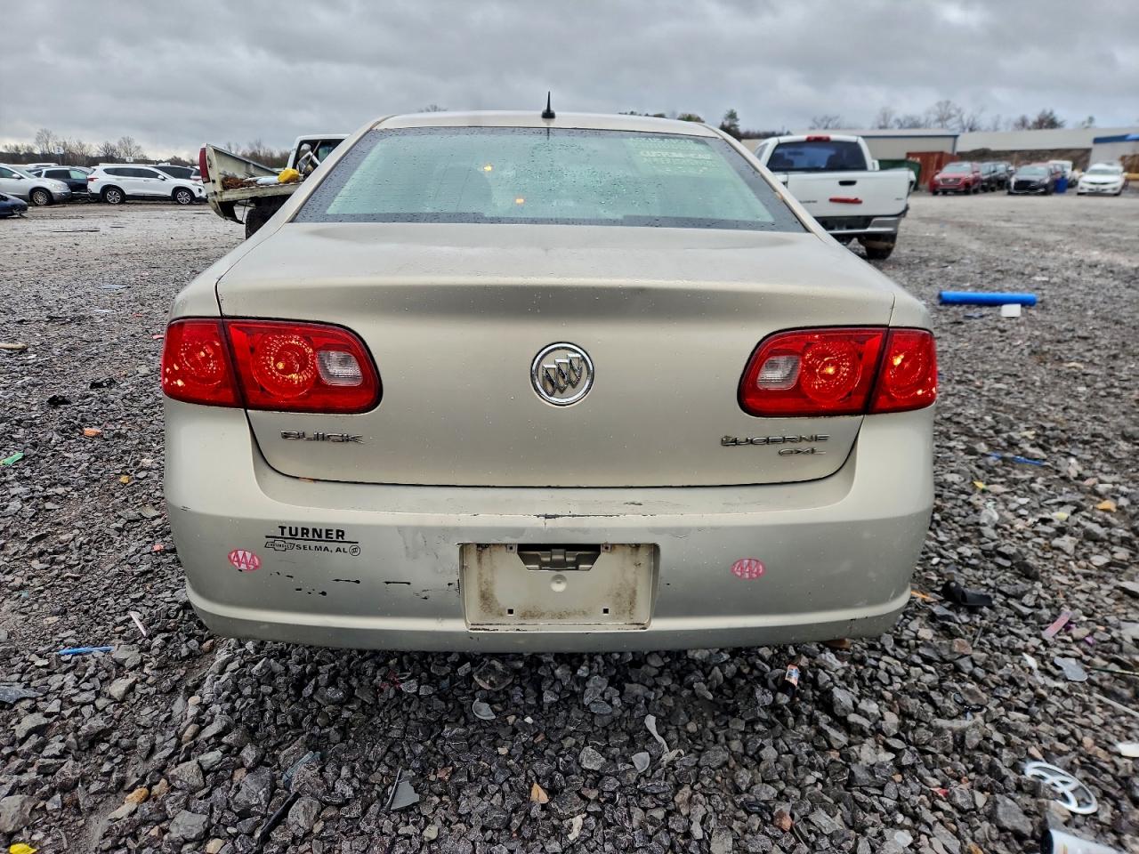 Buick Lucerne Cxl Image 2