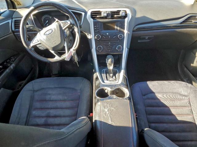 Ford Fusion Se Image 7