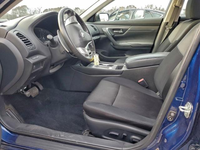 Nissan Altima 2.5 Image 9