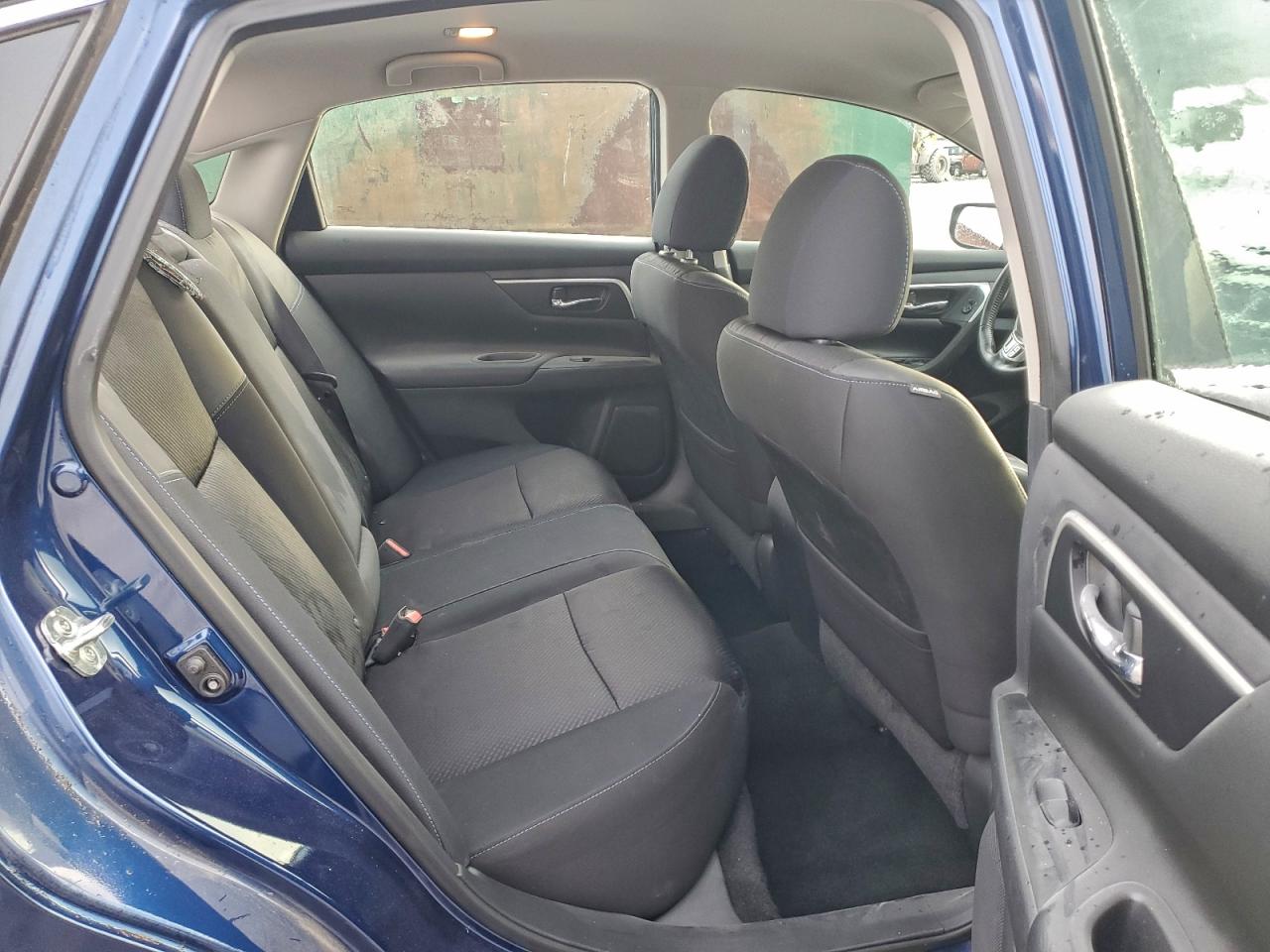 Nissan Altima 2.5 Image 8