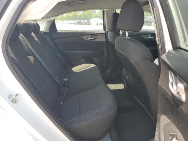 Kia Forte Fe Image 6