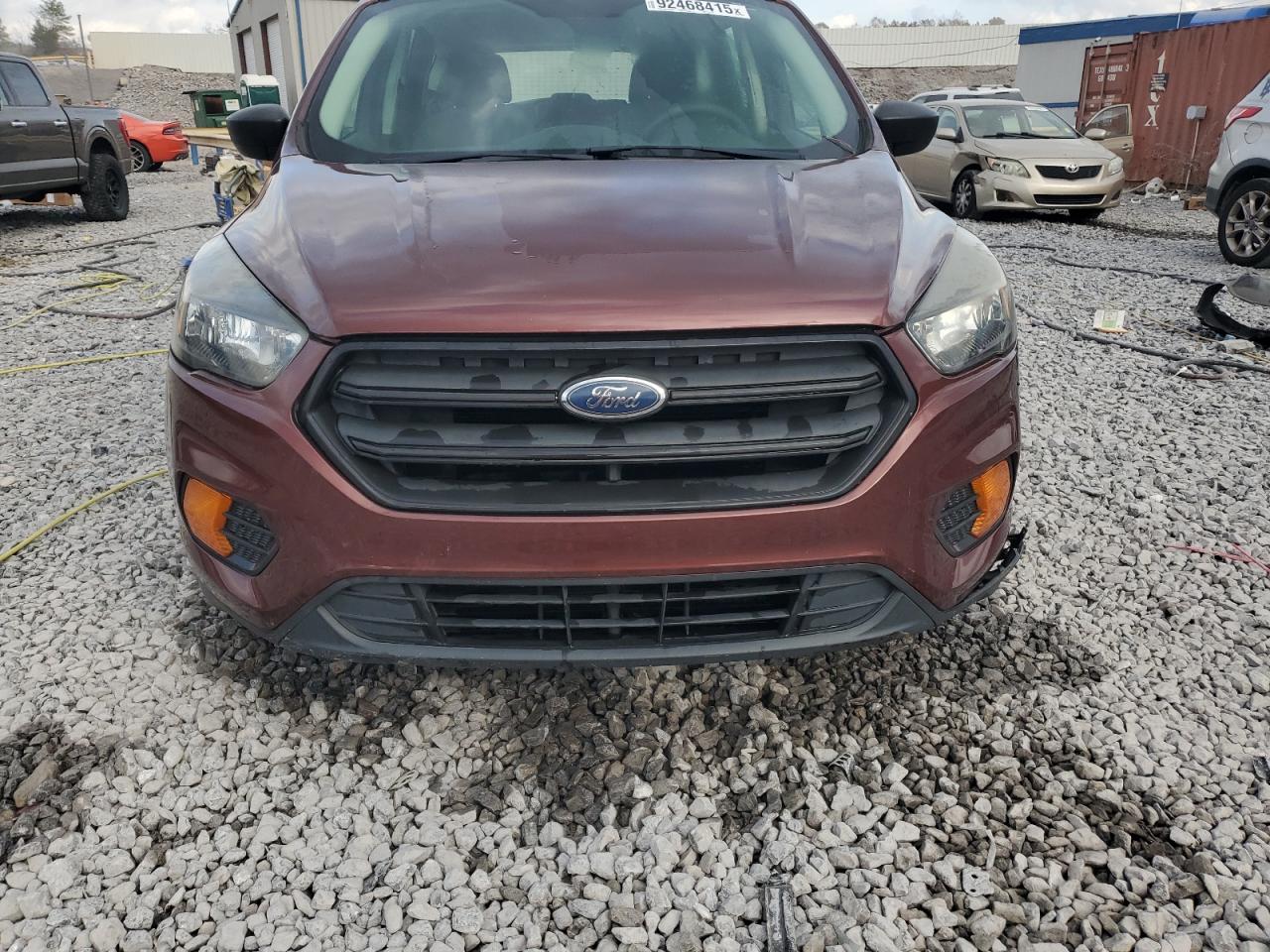 Ford Escape S Image 2