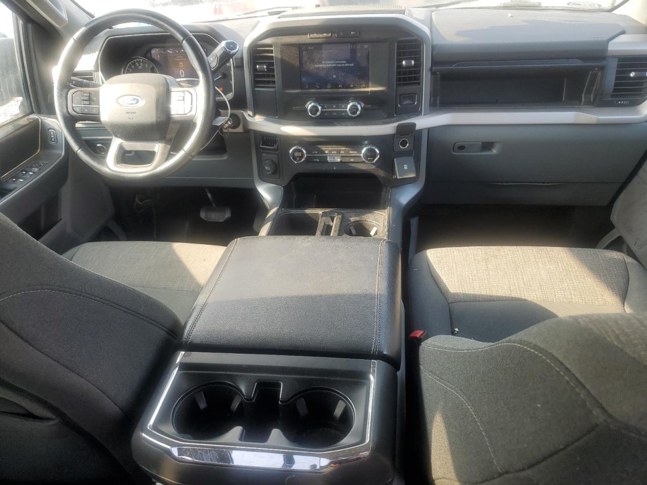 Ford F-150 Supercrew Image 10