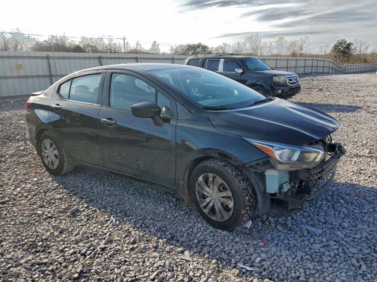 Nissan Versa S Image 12