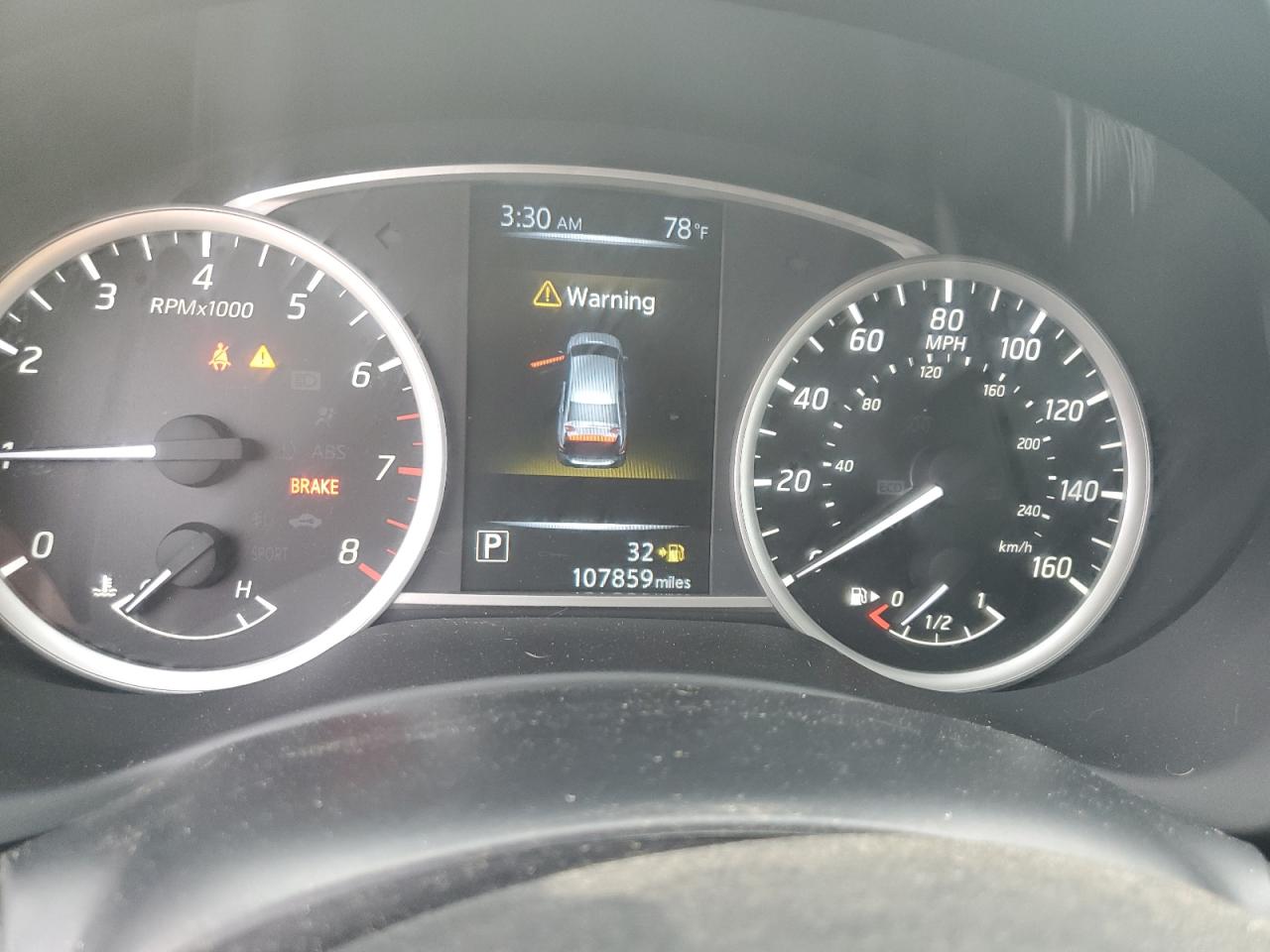 Nissan Sentra S Image 8