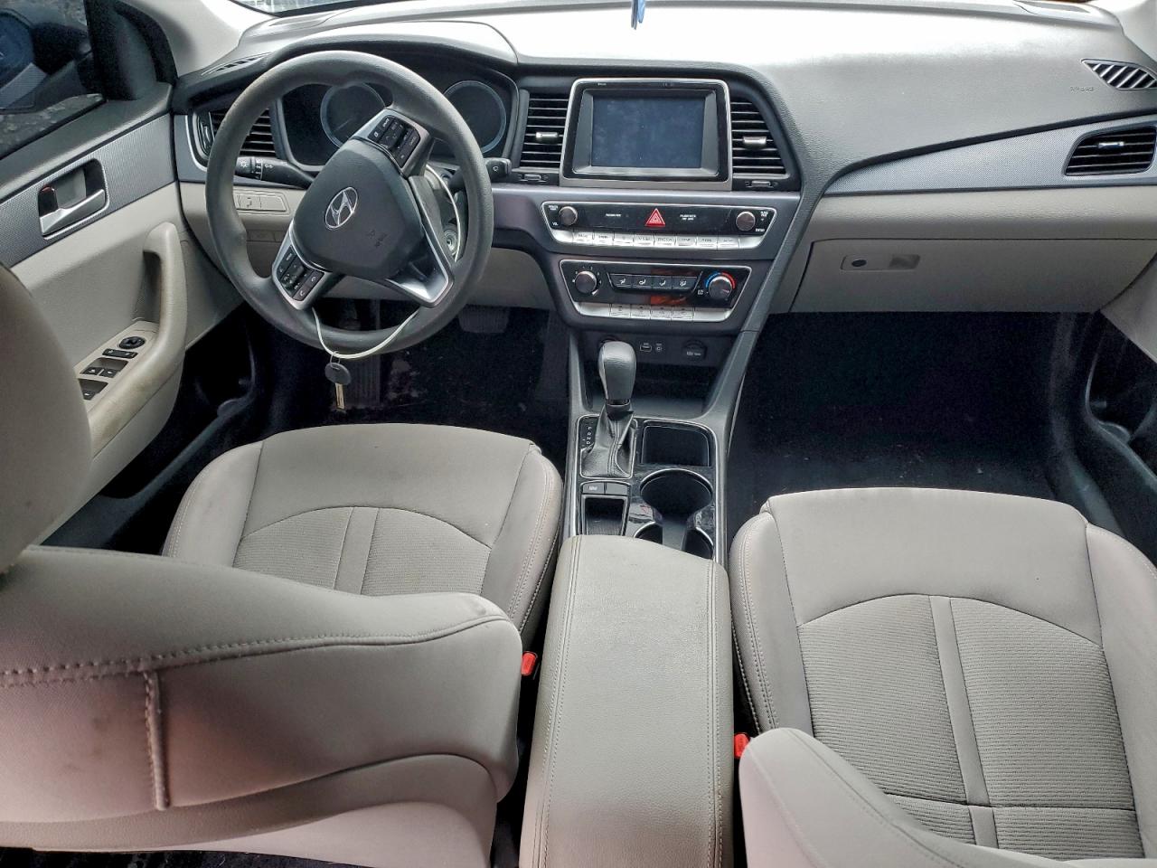 Hyundai SONATA Se Image 12