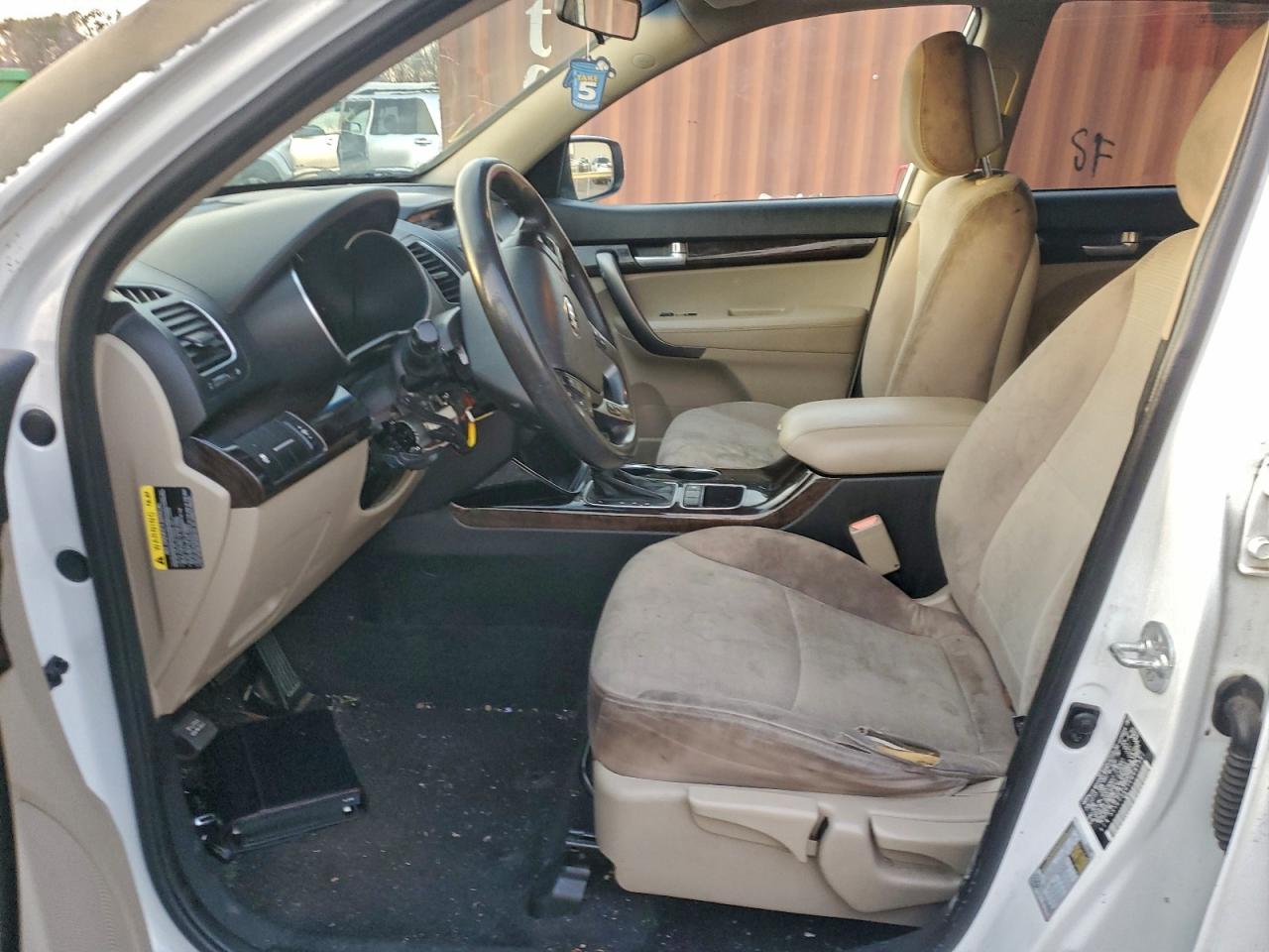 Kia Sorento Lx Image 8