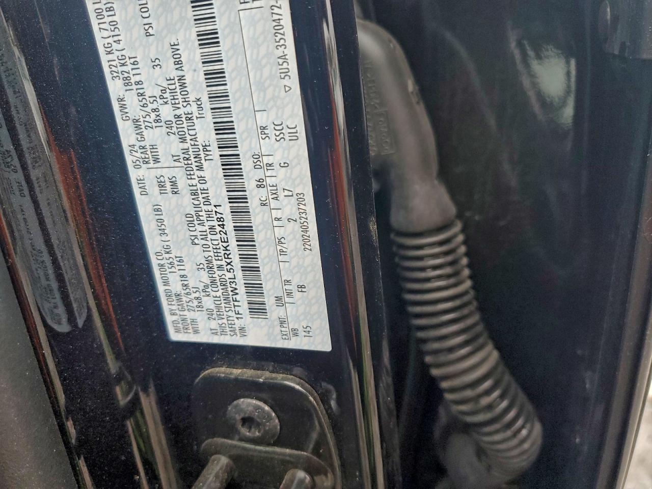 Ford F-150 Xlt Image 8