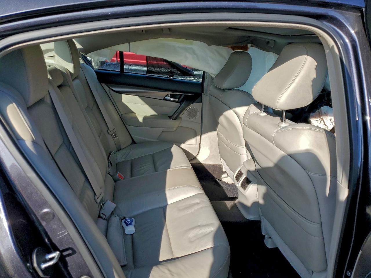 Acura TL Image 6