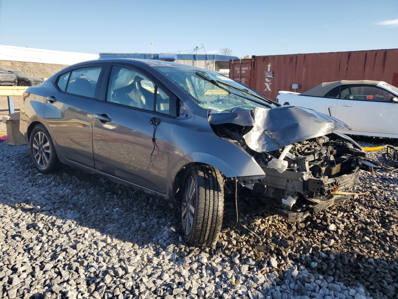 Nissan Versa Sv Image 4