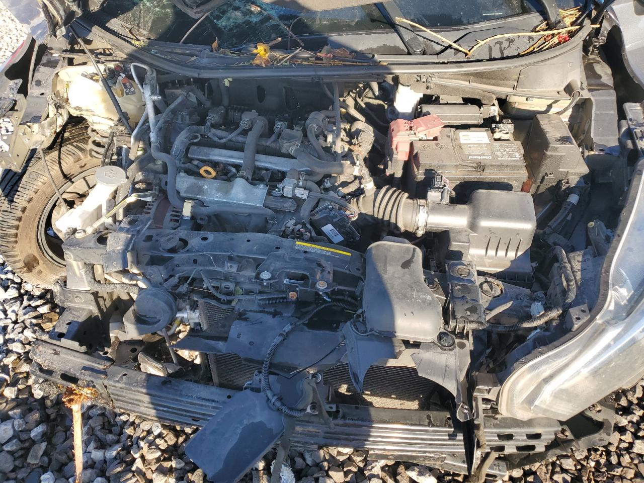 Nissan Versa Sv Image 8