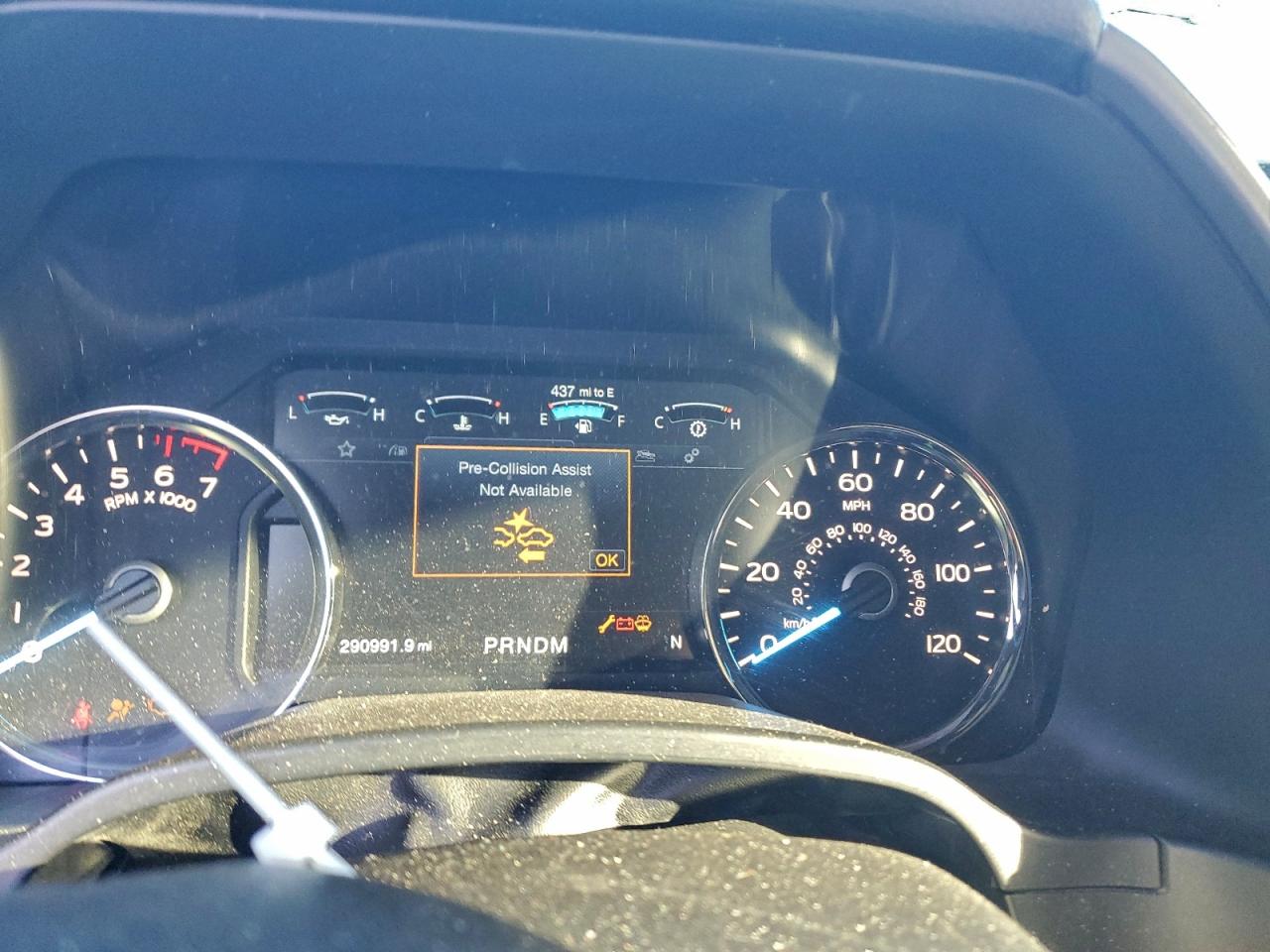 Ford F-150 Supercrew Image 8