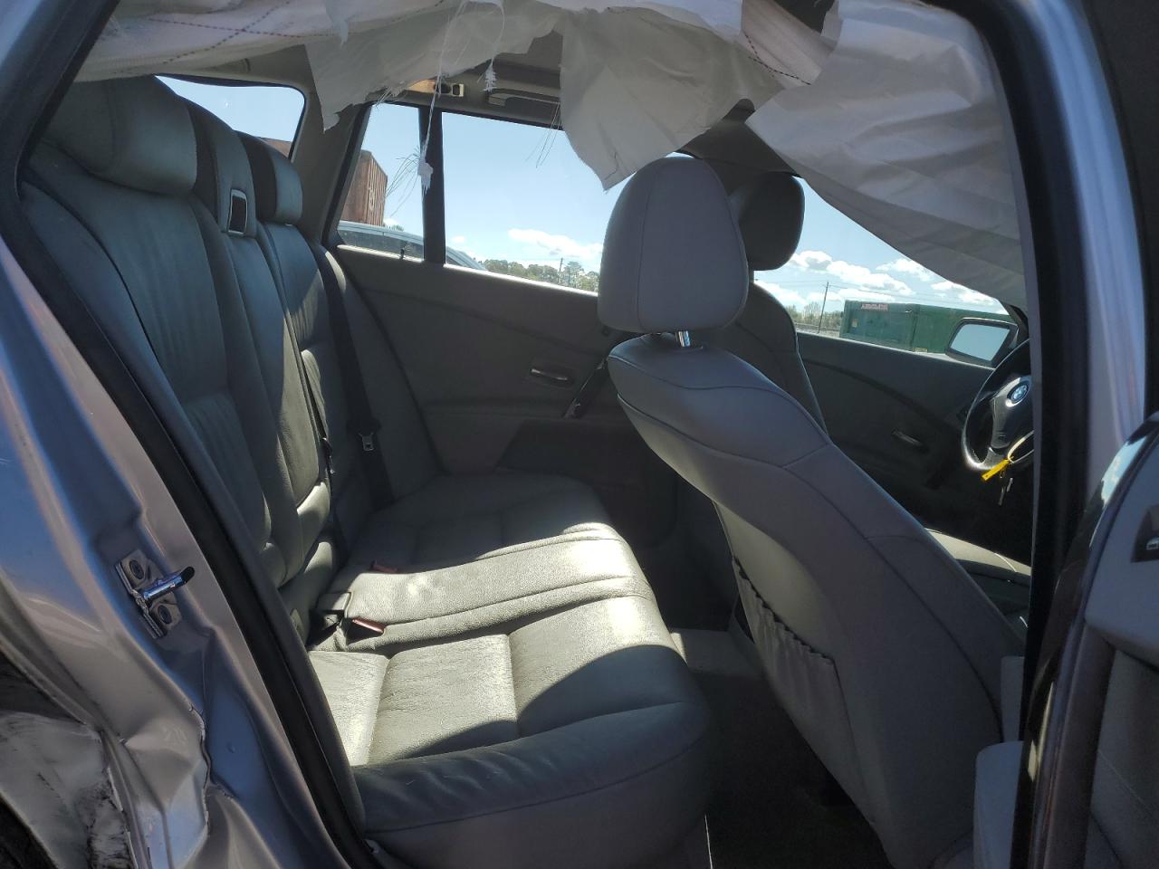 BMW 5 Series Xit Image 4