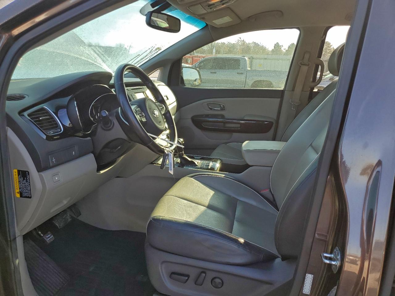 Kia Sedona Ex Image 6