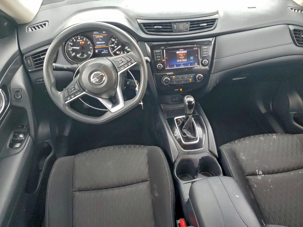 Nissan Rogue S Image 9