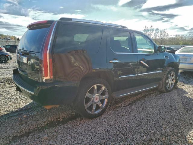 Cadillac Escalade Luxury Image 10