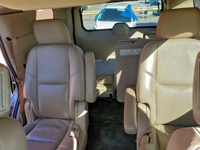 Cadillac Escalade Luxury Image 2