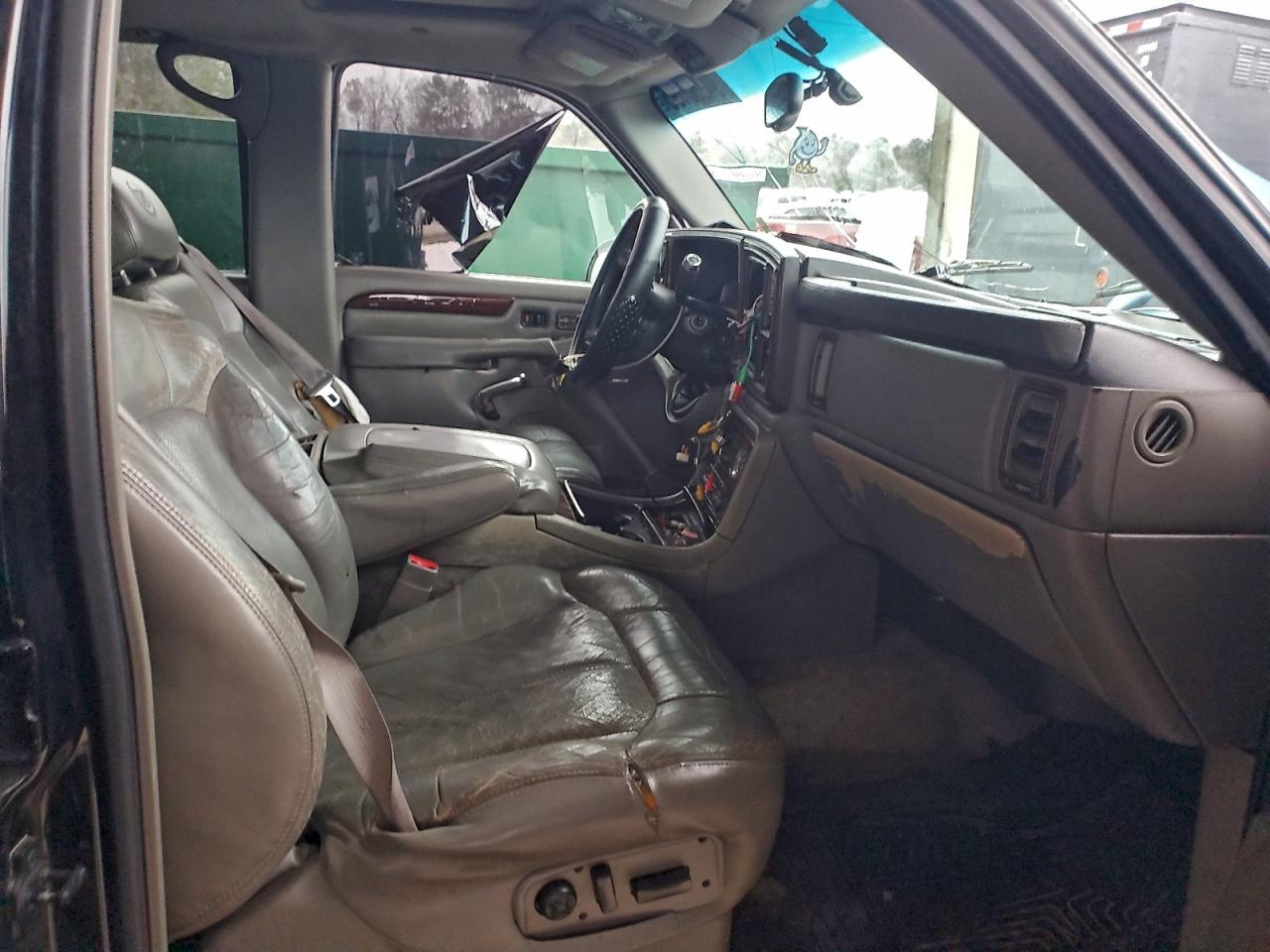 Cadillac Escalade Luxury Image 5