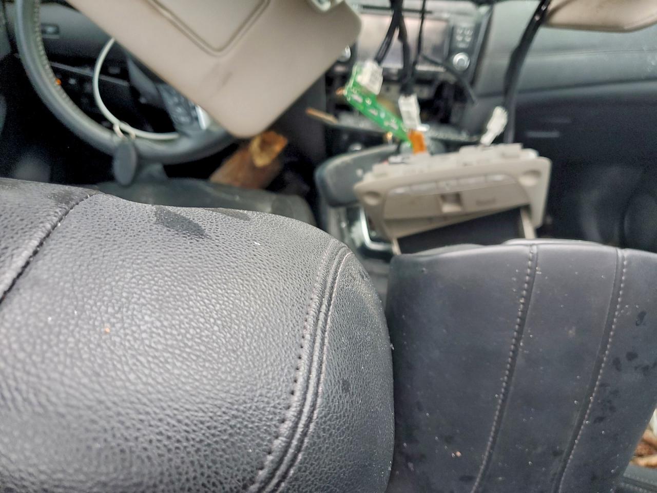 Nissan Rogue S Image 7