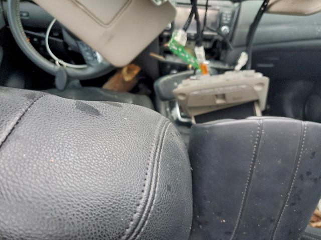 Nissan Rogue S Image 7