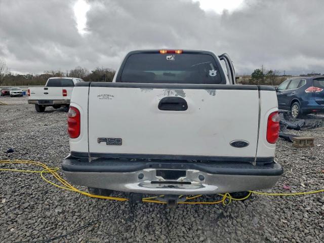 Ford F-150 Supercrew Image 6