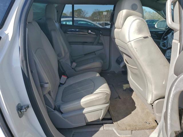 Buick Enclave Image 11