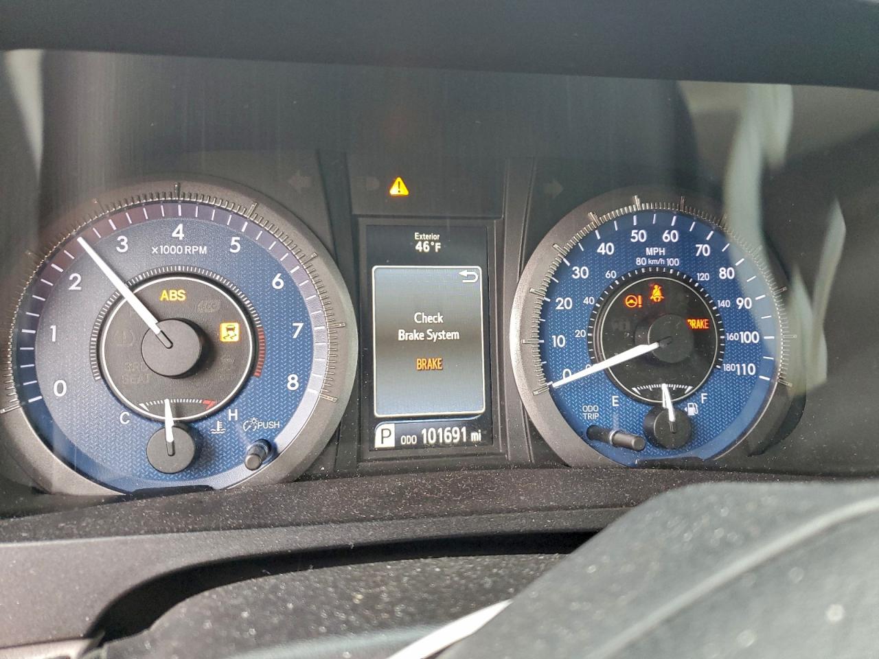 Toyota Sienna Xle Image 9