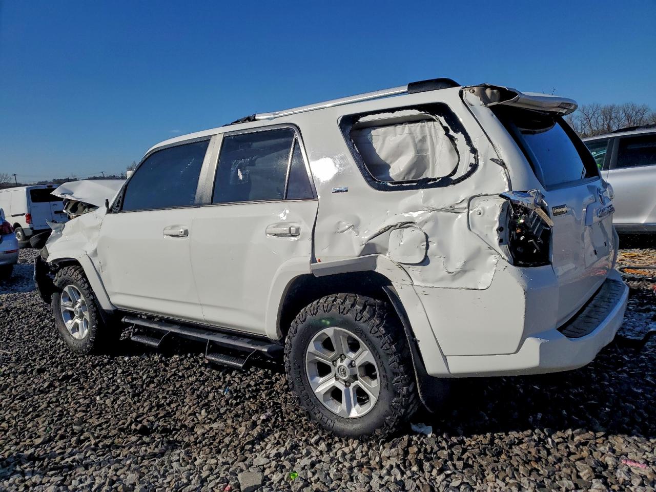 Toyota 4Runner Sr5/sr5 Premium Image 2