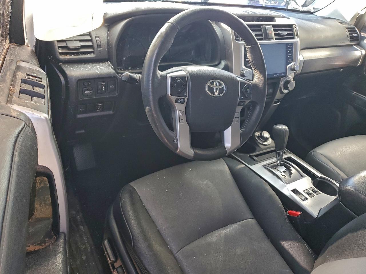 Toyota 4Runner Sr5/sr5 Premium Image 7