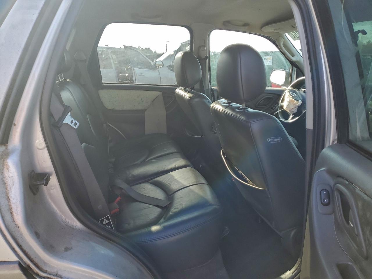 Mazda Tribute Es Image 13