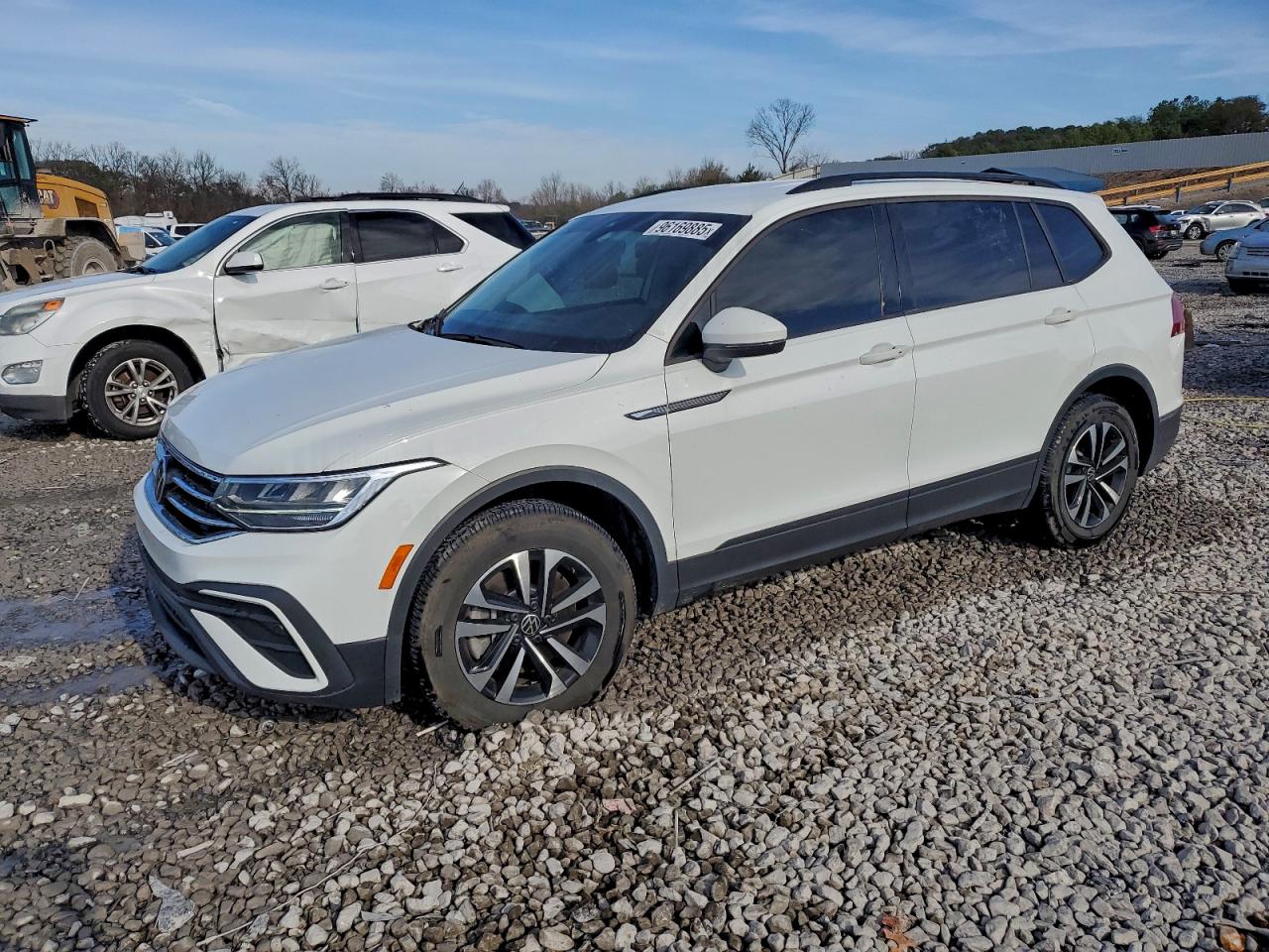 Volkswagen Tiguan S Image 1