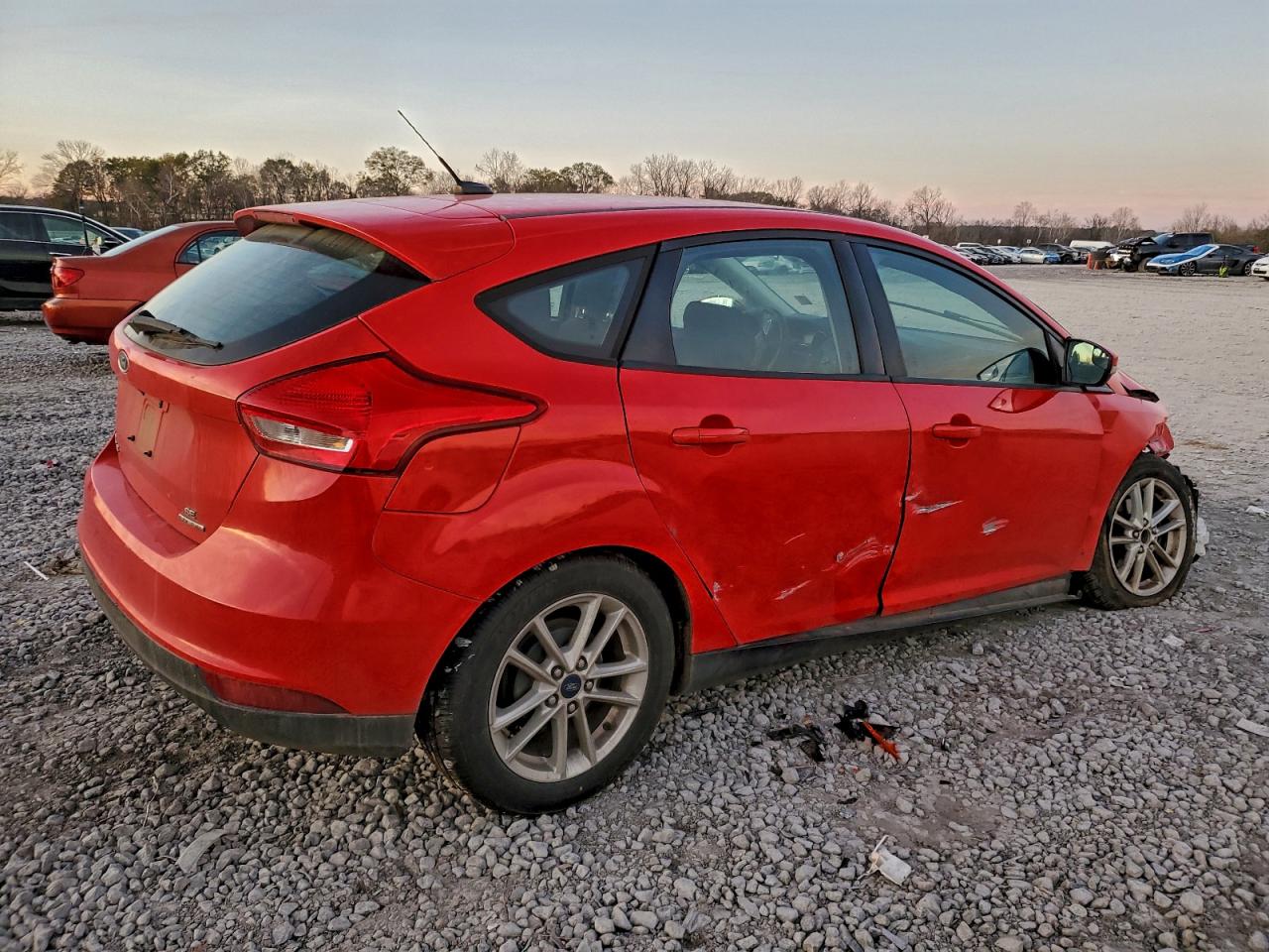 Ford Focus Se Image 10