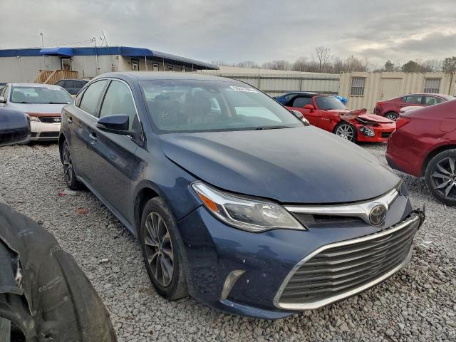 Toyota Avalon Xle Image 10