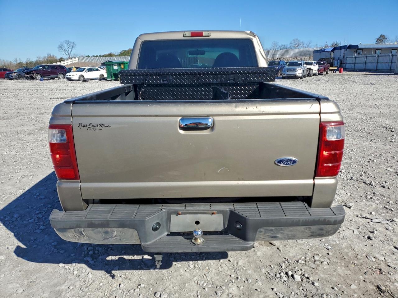 Ford Ranger Super Cab Image 2