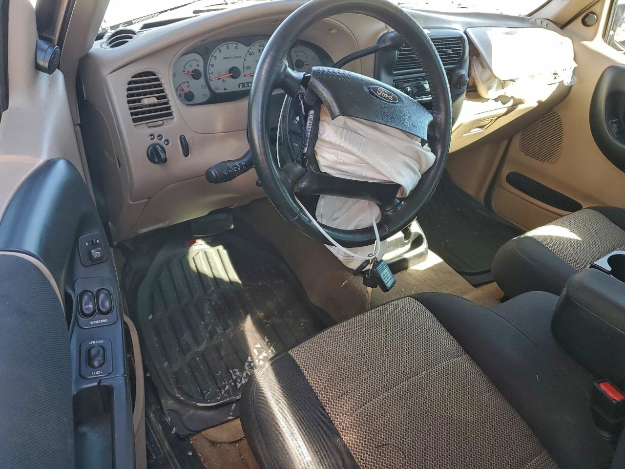 Ford Ranger Super Cab Image 5