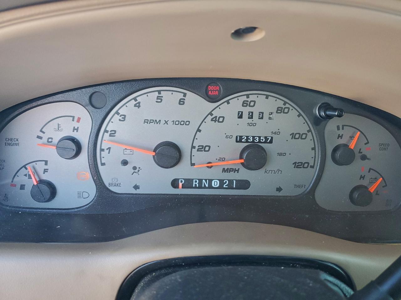 Ford Ranger Super Cab Image 6