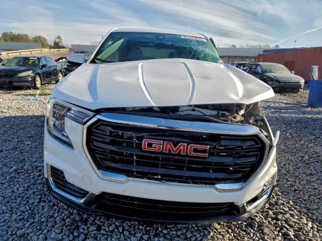 GMC Terrain Sle Image 3