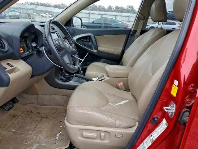 Toyota RAV4 Limited Image 4